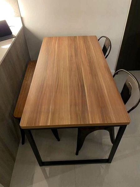 RIVERFRONT RESIDENCES 7