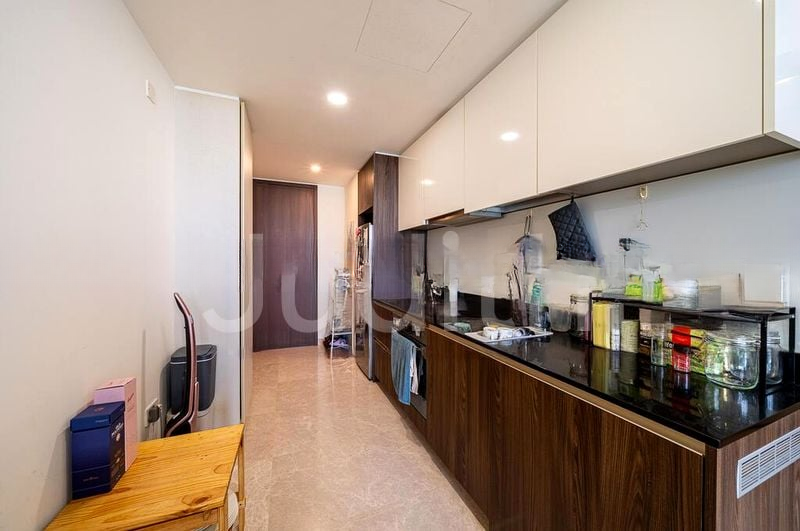 PARK PLACE RESIDENCES AT PLQ 10