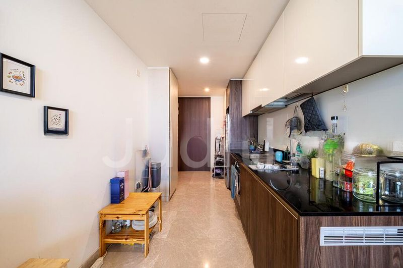 PARK PLACE RESIDENCES AT PLQ 11