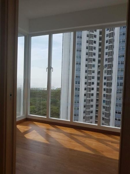 THE LINE @ TANJONG RHU 8