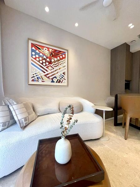 AVENUE SOUTH RESIDENCE 13