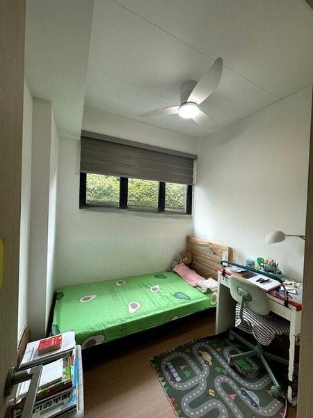 TREASURE AT TAMPINES 5