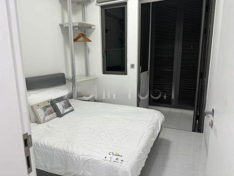 PARK 1 SUITES 12