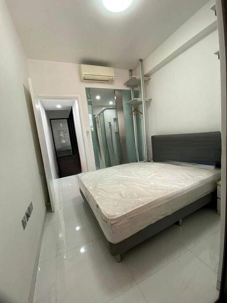 PARK 1 SUITES 11