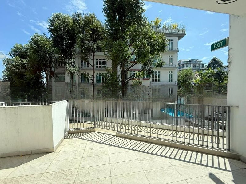 R MAISON 4