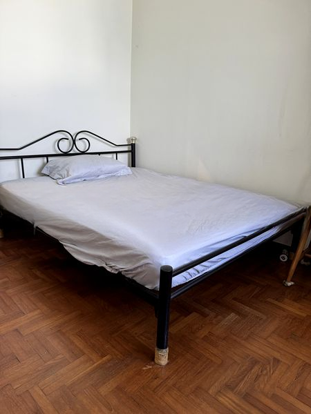 LAKEPOINT CONDOMINIUM 4