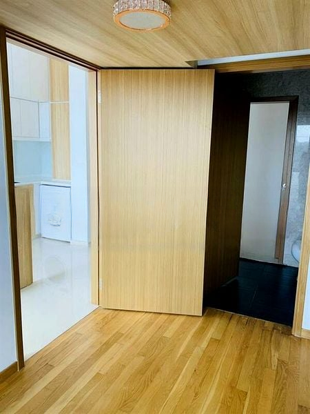 SPOTTISWOODE SUITES 8