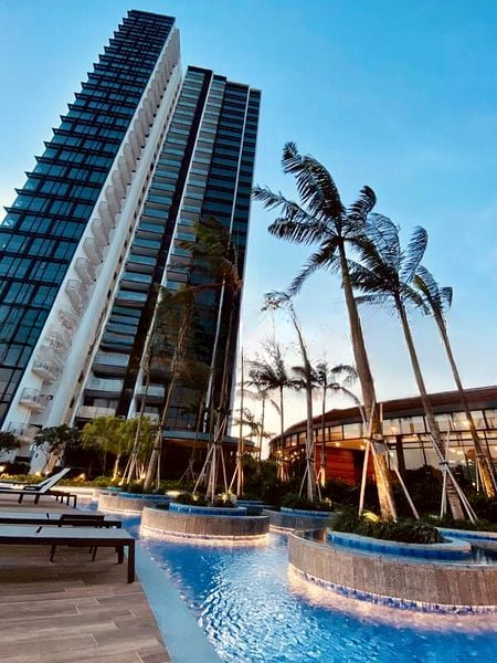 SEASIDE RESIDENCES 11