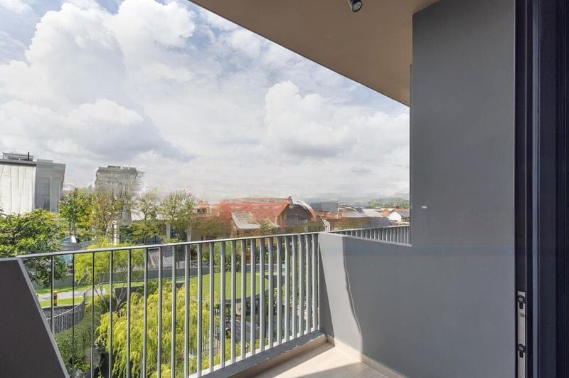 THE GARDEN RESIDENCES 2