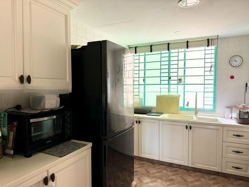 HAZEL PARK CONDOMINIUM 7