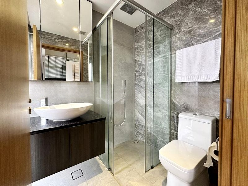 SPOTTISWOODE SUITES 8