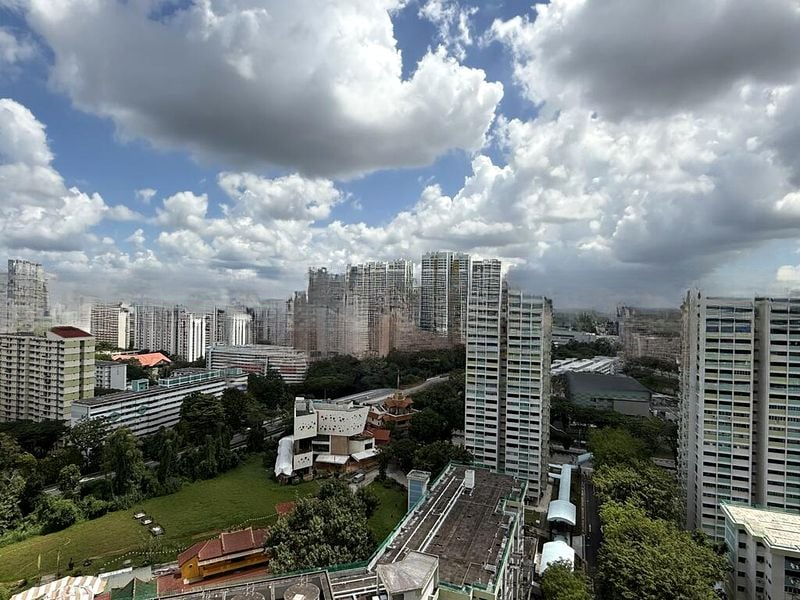 AVENUE SOUTH RESIDENCE 6