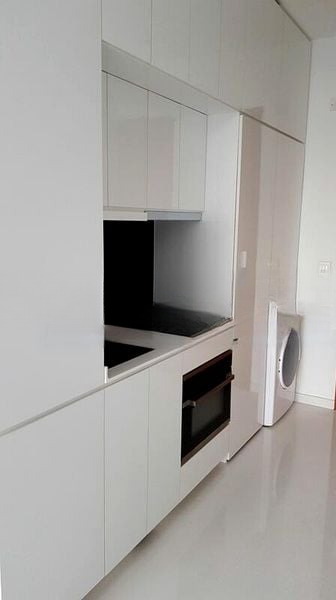 SPOTTISWOODE SUITES 2