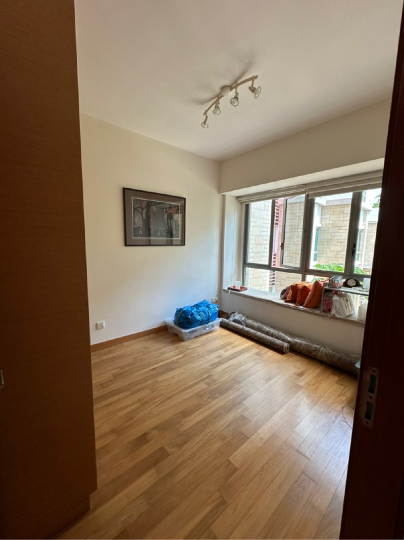 THE BERTH BY THE COVE 15