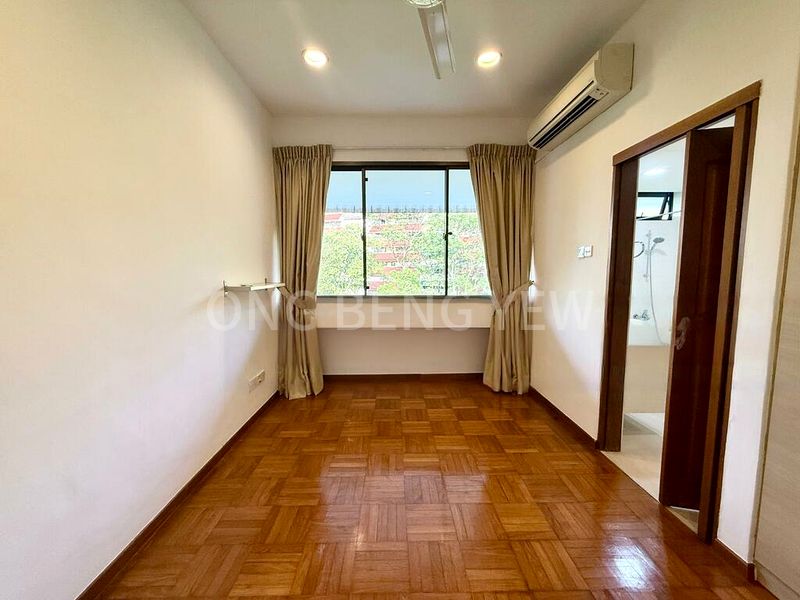 HILLCREST ARCADIA 10