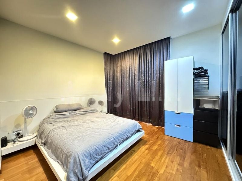 CARISSA PARK CONDOMINIUM 4