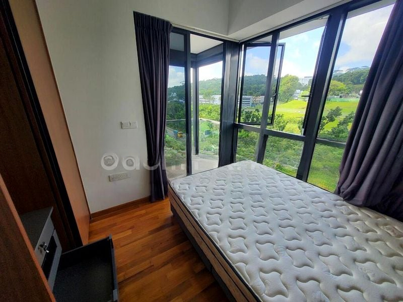 BUKIT 828 6