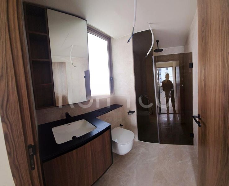 COASTLINE RESIDENCES 3