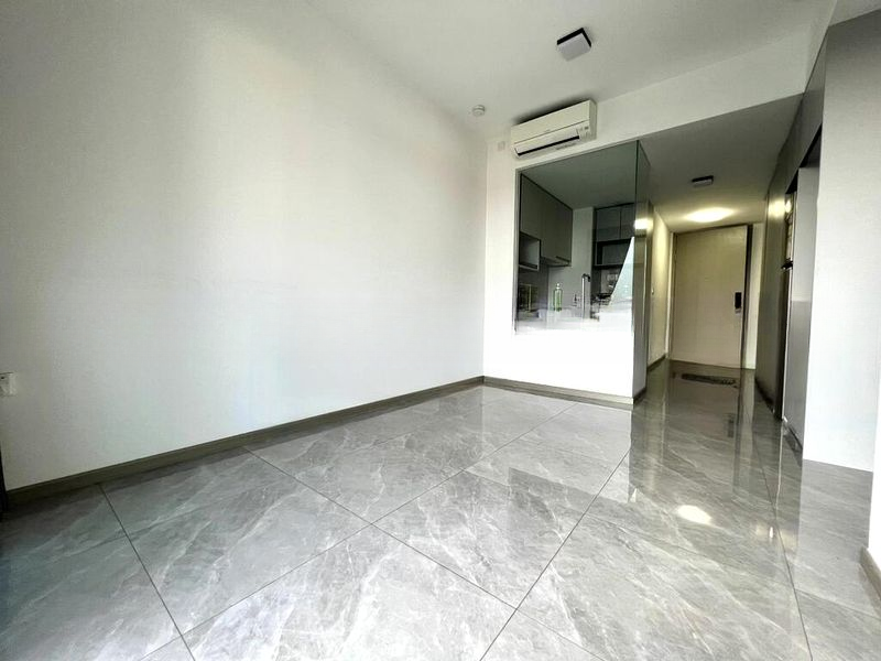 THE GARDEN RESIDENCES 10