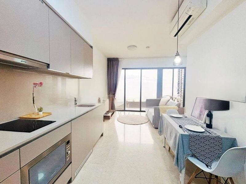 SEASIDE RESIDENCES 4