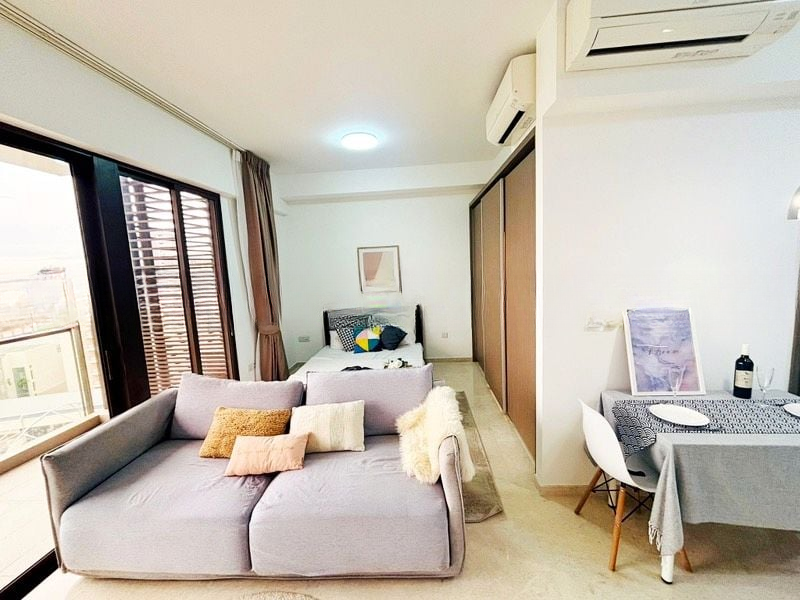 SEASIDE RESIDENCES 5