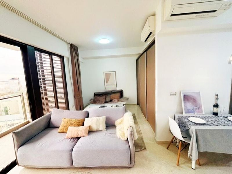 SEASIDE RESIDENCES 2