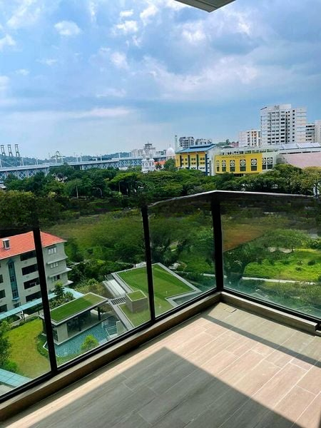 AVENUE SOUTH RESIDENCE 6