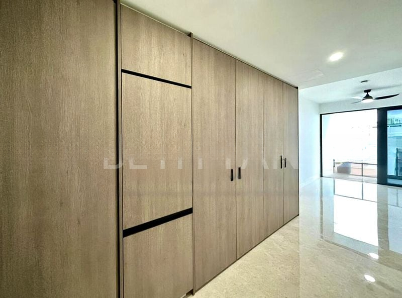 AVENUE SOUTH RESIDENCE 6