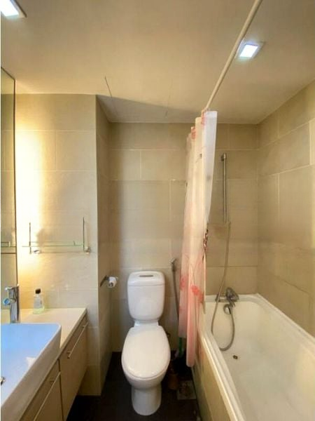 WEST BAY CONDOMINIUM 5