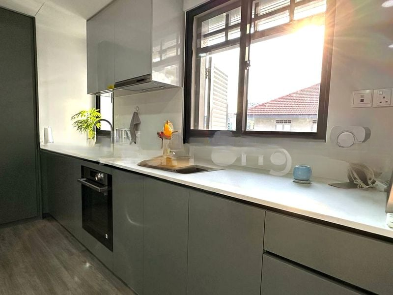 AVENUE SOUTH RESIDENCE 7