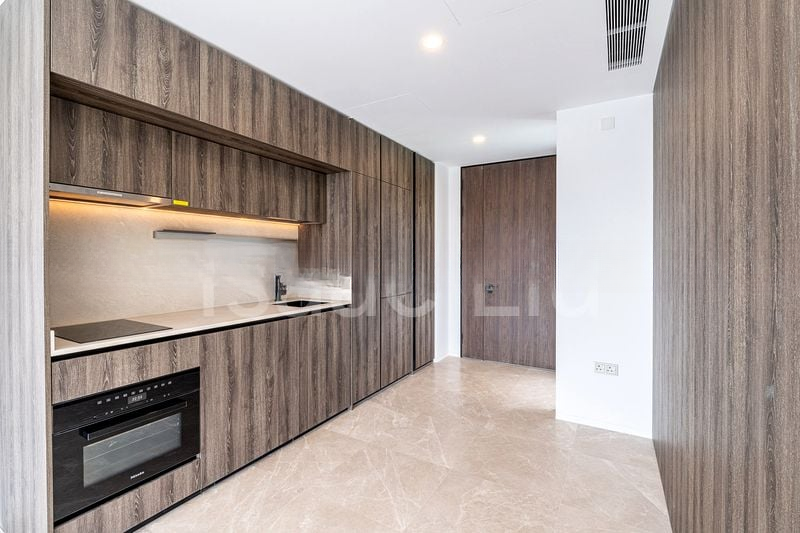 THE REEF AT KING'S DOCK 7