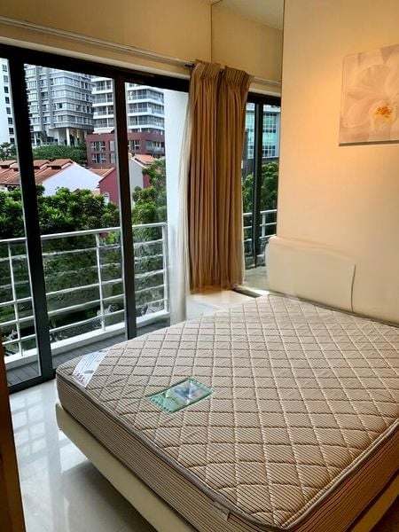 THE PIER AT ROBERTSON 6