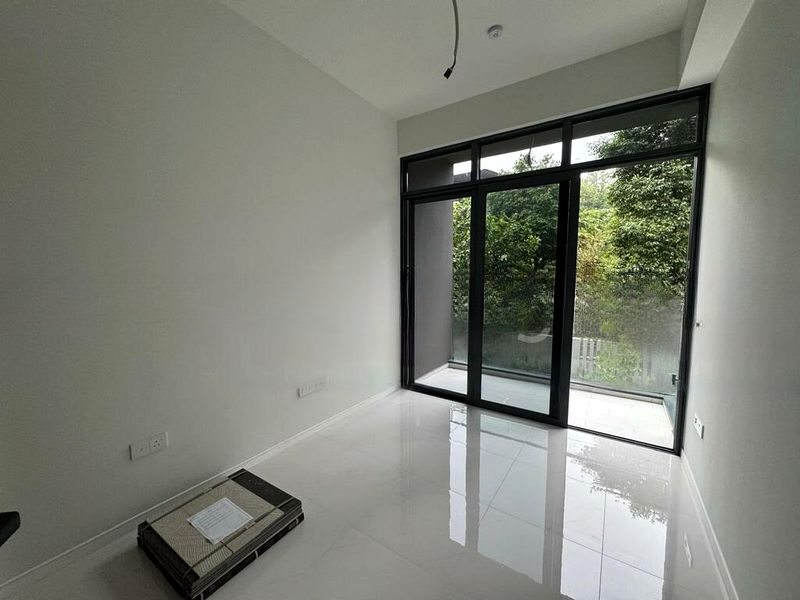 PHOENIX RESIDENCES 2