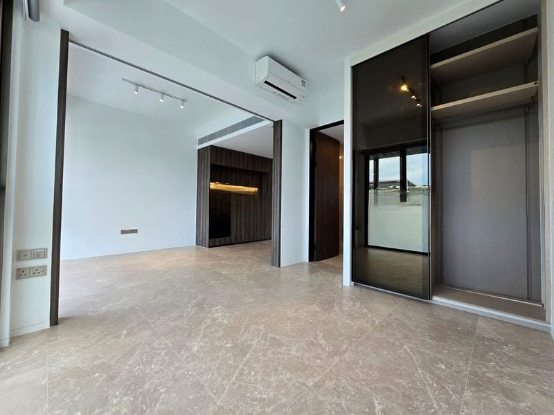 THE REEF AT KING'S DOCK 5