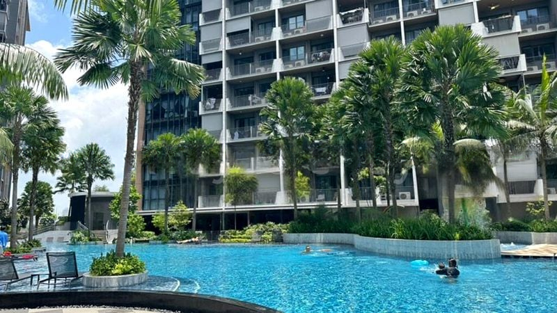 THE GARDEN RESIDENCES 11