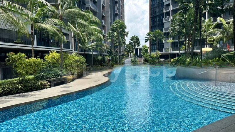 THE GARDEN RESIDENCES 10