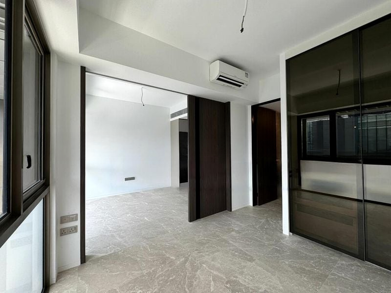 THE REEF AT KING'S DOCK 10