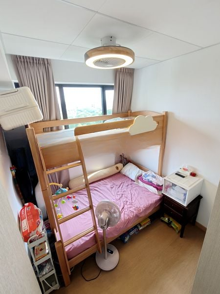 TREASURE AT TAMPINES 7