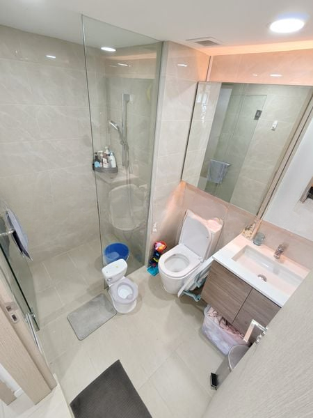 TREASURE AT TAMPINES 8