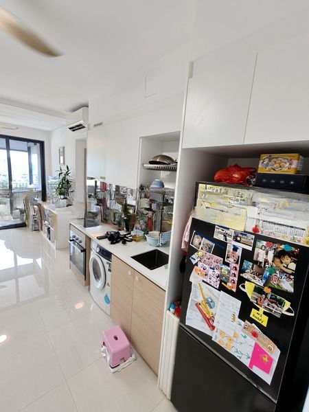 TREASURE AT TAMPINES 4