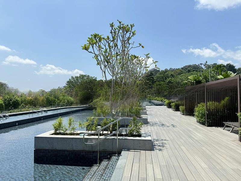 DAIRY FARM RESIDENCES 4