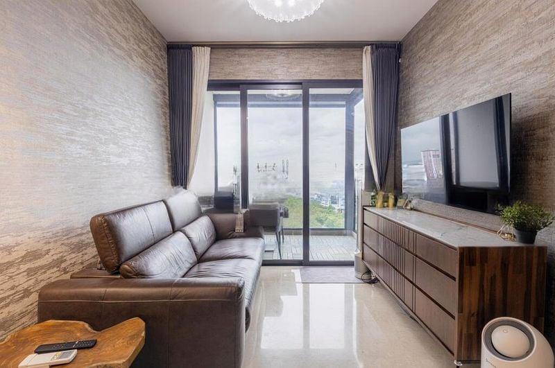 AVENUE SOUTH RESIDENCE 6