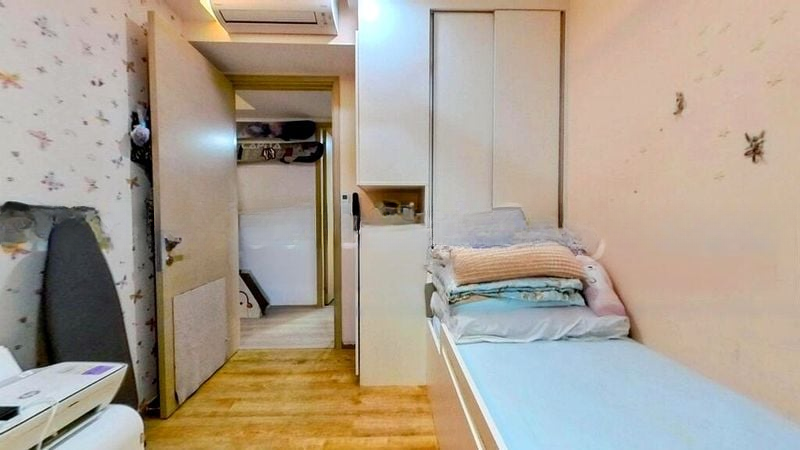 HEDGES PARK CONDOMINIUM 3