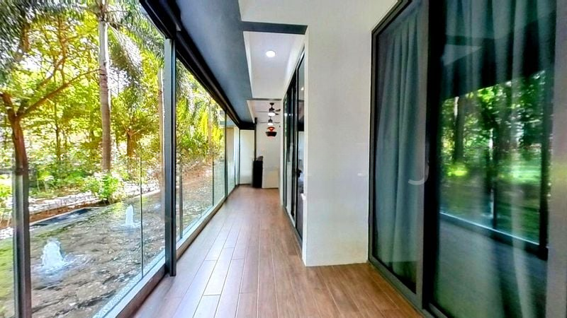 HEDGES PARK CONDOMINIUM 4