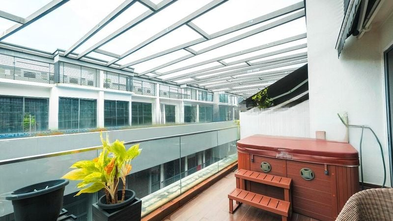 THE PROMENADE@PELIKAT 11