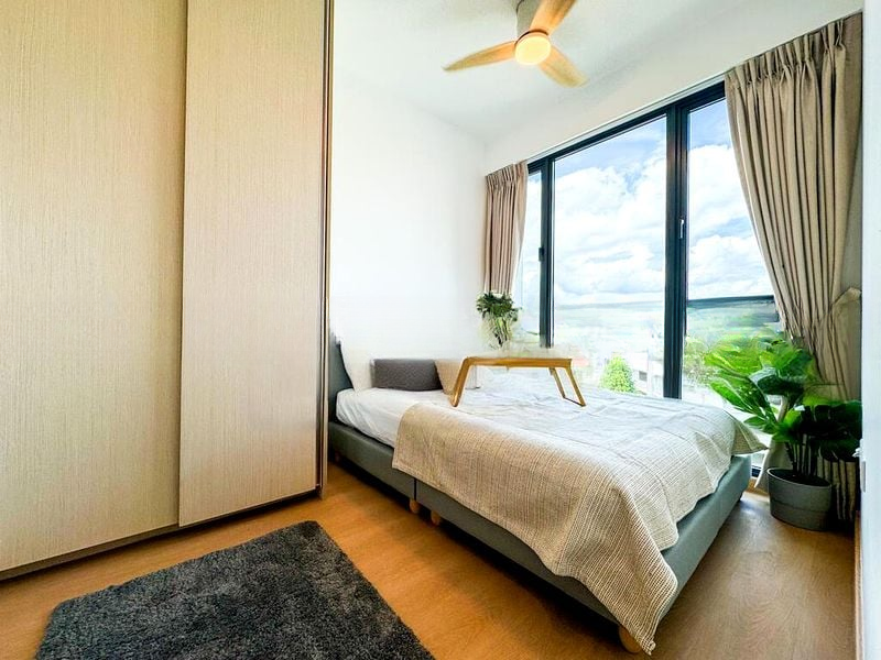 TREASURE AT TAMPINES 4