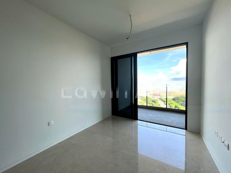 AVENUE SOUTH RESIDENCE 4