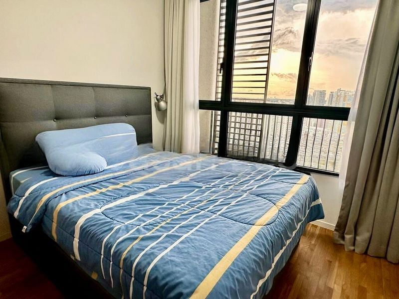 AVENUE SOUTH RESIDENCE 6