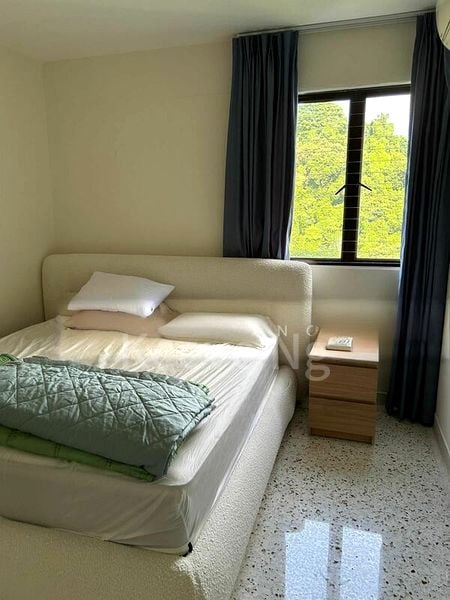 TELOK BLANGAH RISE 4