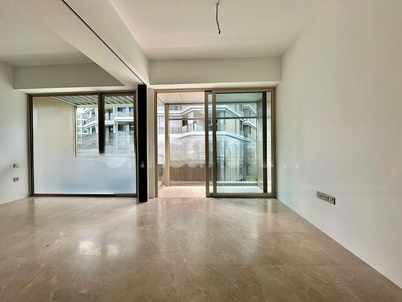 THE REEF AT KING'S DOCK 2